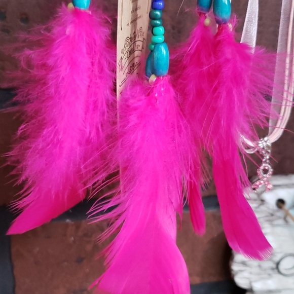 Pair of Vibrant Handmade Dreamcatchers - Picture 5 of 6